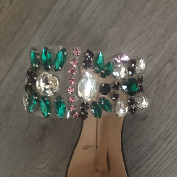 5 inch black heel with ankle cuff - Picture 2 of 2